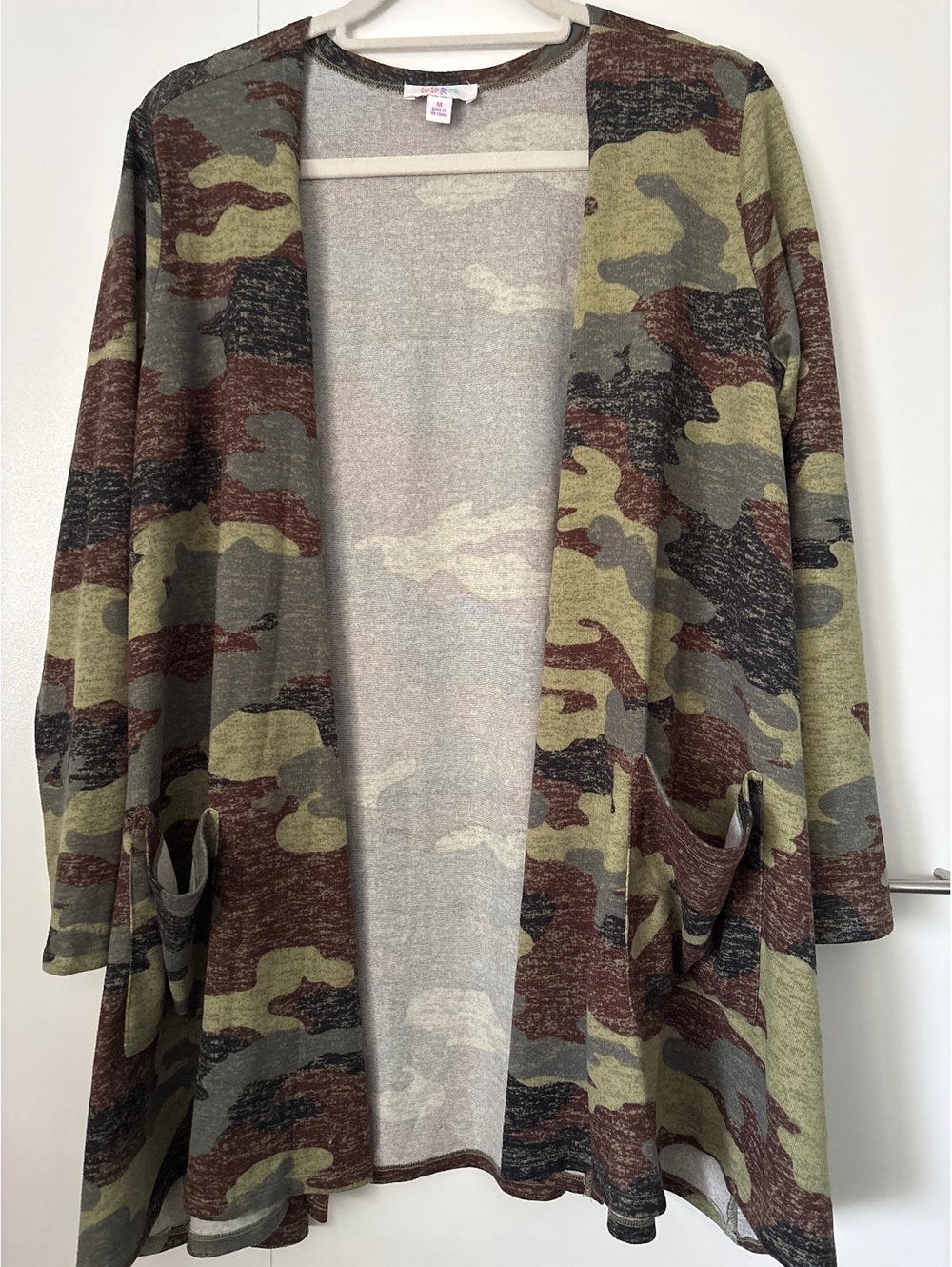 Lularoe Caroline, Camo.  Women’s M